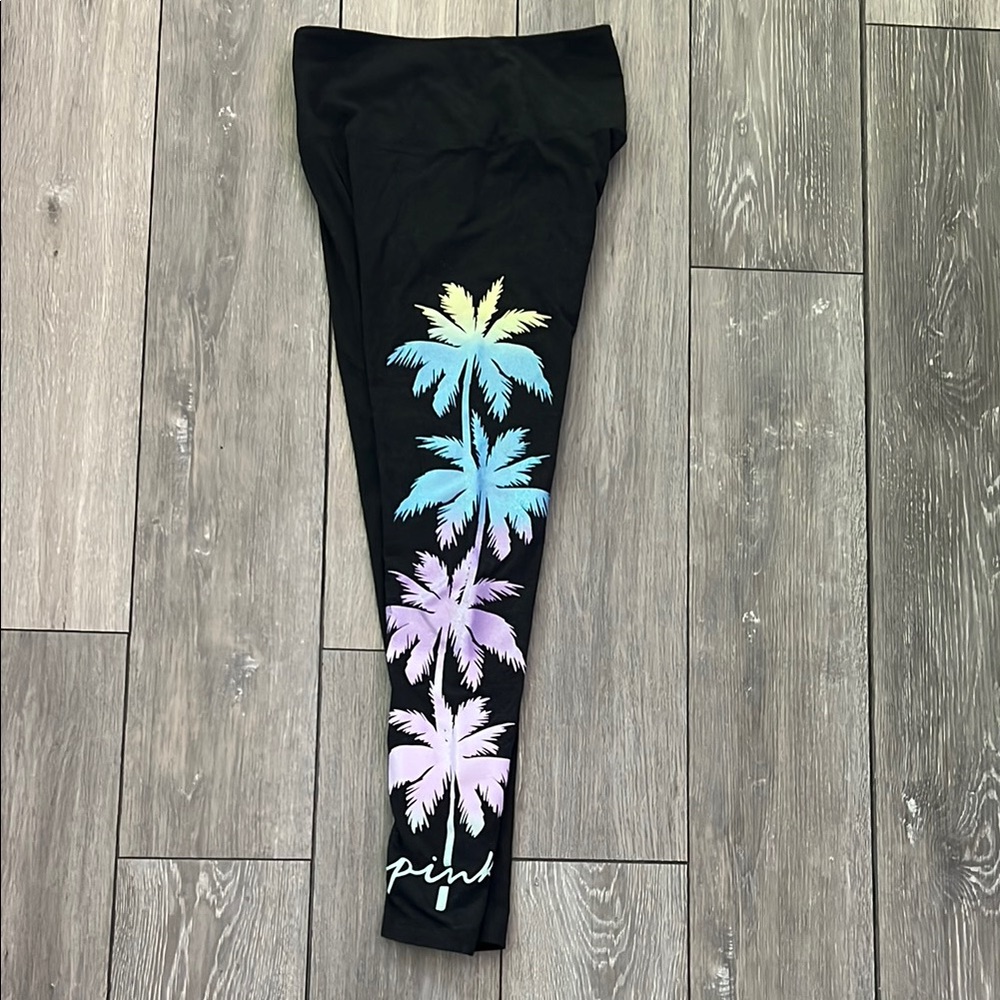 Victorias Secret Pink Cotton Leggings with Colorful Palm Tree Design M